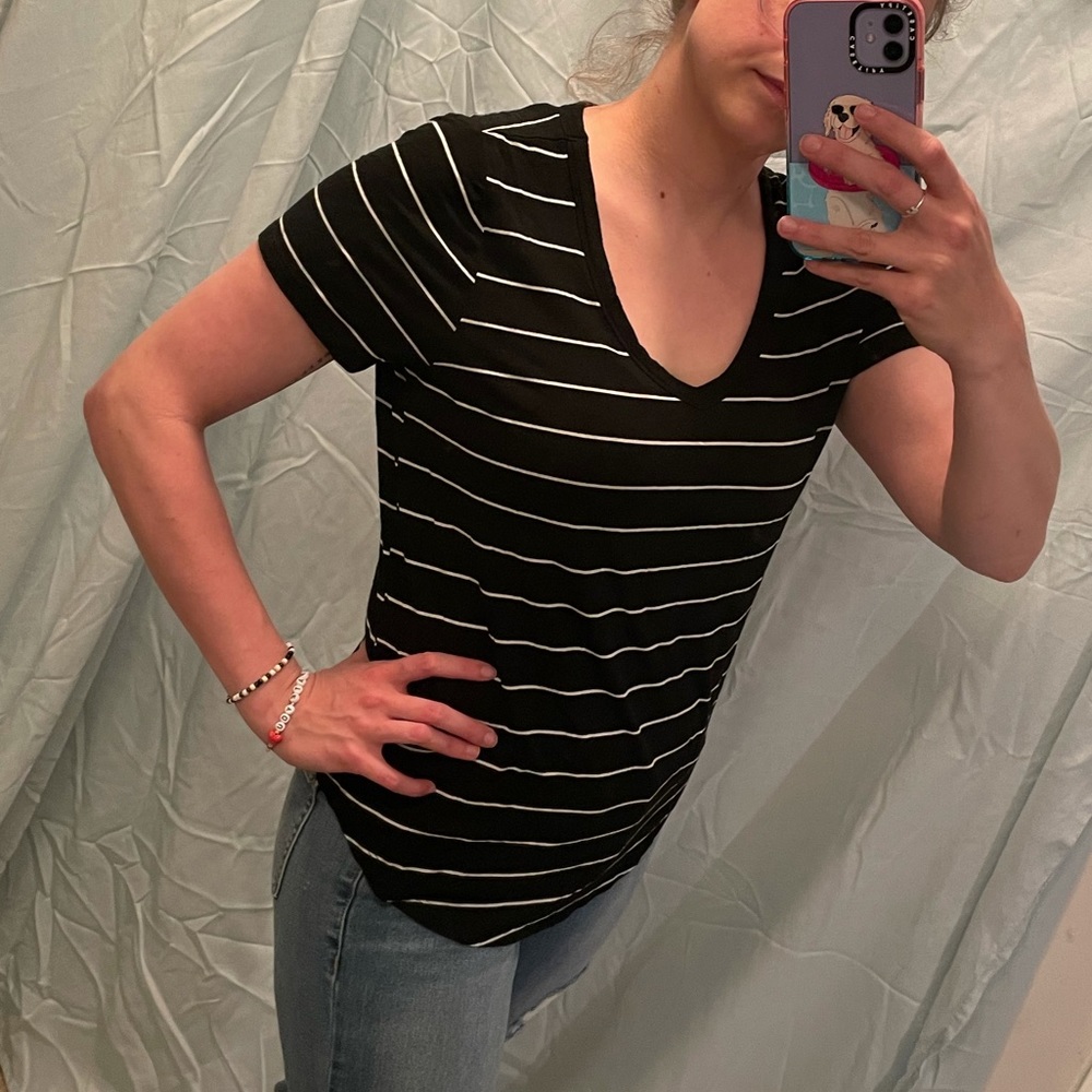 Black white striped v neck